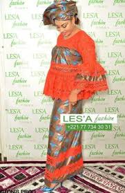 Robe en bazin riche bleu et rose finition dentelle. 900 Idees De Dentelle Mode Africaine Robe Africaine Tenue Africaine