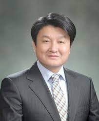 김동조 벨로서티인베서터 대표 중저가 그림 살 수 있는 인터넷 플랫폼 만들자. í™©ê¸°ì‹ ë™ì•„ëŒ€ êµ­ì œì „ë¬¸ëŒ€í•™ì› êµìˆ˜ ë¶€ì‚°í†µì¼êµìœ¡ì„¼í„° ì‚¬ë¬´ì²˜ìž¥ìœ¼ë¡œ ì·¨ìž„ ì•„ì£¼ê²½ì œ