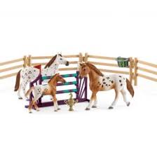Découvrez un rayon complet d'accessoires sur esprit equitation.si vous avez une hésitation ou une question, n'hésitez pas à consulter notre rubrique faq ou à joindre l'un de nos conseillers. Produits Horse Club En 2020 Jouet Cheval Equitation Equitation Western
