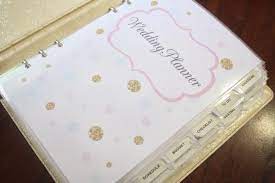 One Woman S Wedding Planning Binder I Like How Things Were Sectioned Off Ie Br Wedding Planner Checklist Wedding Organizer Planner Wedding Planning Organizer