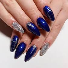 20 bright and sunny spring nail designs you'll love. Elegant Navy Blue Nail Colors And Designs For A Super Elegant Look