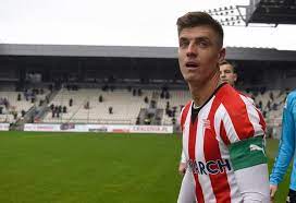 Milan oraz w reprezentacji polski. Krzysztof Piatek Zarobki Instagram Wiek Fifa Dziewczyna Klub Wszystko O Pilkarzu Eska Pl
