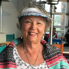 How to Survive a Thunderstorm: Broeders, Rebecca: 9781468576726: Books