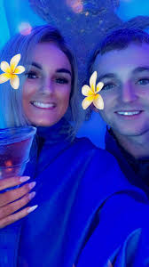 Darcie Bennett (@darciebennettxx)