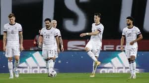 Dazn darf in deutschland die spiele der deutschen nationalmannschaft nicht übertragen, sondern nur das erste bzw. Fussball Wm 2022 Quali Modus Auslosung Alle Infos Zur Weltmeisterschaft In Katar