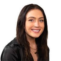 Kelly Mattox's Instagram, Twitter & Facebook