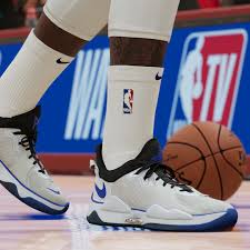Terance mann (39 points), paul george (28), reggie jackson (27) and nicolas batum (16) all scored in double figures. Watch Playstation Unveils Ps5 Themed Nike Pg 5 Sneakers