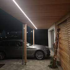 den eingangsbereich mit led strips ausleuchten fassadenbeleuchtung aussenbeleuchtung led architektonisches lichtdesign