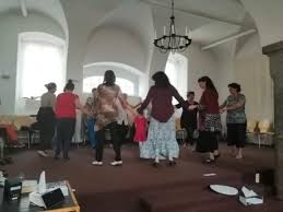 School of worship wants to raise up worshippers and leaders with hearts bigger then themselves, who are continually receiving revelation of. Fotoalbum Herrnhut Jesus Haus Received 956670101444435