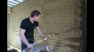 Innenputz lehmputz wand verputzen putz fassade wandverkleidung wandgestaltung farbe kreative wandgestaltung wandgestaltung wohnzimmer. Stroh Lehm Bau Mit Der Zimmerei Grunspecht Lehmputz Innen Und Aussen Youtube