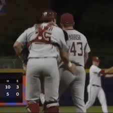 Str8 College Baseball Pitchers Plump Ass Gets SLAPPED - ThisVid.com