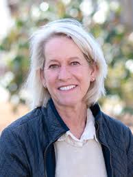 Sarah MacEachern, Project Manager