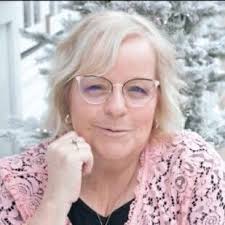 Amazon.com: Cindy Holt Miller: books, biography, latest update