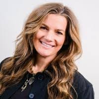 Lacey Walters's Instagram, Twitter & Facebook