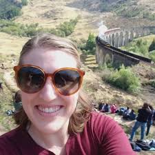 Erin McAvoy (@eemuphy)