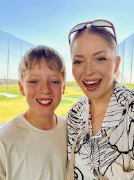 Caroline Cole (@caroline.alex.cole) • Threads, Say more