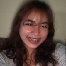 Winnie Urbina (@winychills)