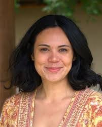 Anna Sena's Instagram, Twitter & Facebook