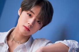 Sub vocal, lead dancer, sub rapper, visual birthday: Park Ji Hoon Confirmed To Star As Lead New Drama Based On Webtoon Love Revolution Starbiz Net