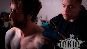 Post malone has autographs of patrick mahomes and travis kelce tattooed on his body as a result of a lost beer pong bet, mahomes told clay skipper of gq. Celebrity Tattoo Sir Bradley Wiggins Part 1 Youtube