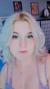 Try my hardest to make googly eyes are these two but I cpuldnt channel my  stares. I absolutely adore @Amanda Gish & Rin . #voiceactor #litcon  #cosplay #comiccon #pixelvixx #sailormoon #jedisailormoon #starwars #