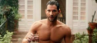 After nine months of waiting, lucifer fans finally have access to the season five ending on netflix. Lucifer Saison 5 Le Diable Est Vraiment Tombe Amoureux De Chloe Mce Tv