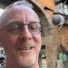 Josh Pollard (@joshpollard@hachyderm.io)