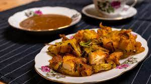 Panaskan minyak dalam kuali besar untuk goreng terendam. Cucur Udang Cik Ani Kuah Kacang Resepi Special Turun Temurun Youtube