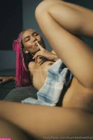bumblebeethai Nude Leaks OnlyFans Photos 1 Gallery - Leaknudes