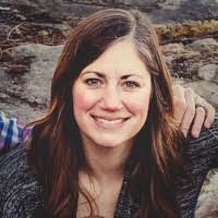 Sarah Kitslaar's Instagram, Twitter & Facebook