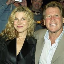 He is an actor, known for love story (1970), barry lyndon (1975) and paper moon (1973). Ryan O Neal Promiflash De