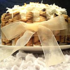 Gateau A La Noix De Coco Coconut Cake Infused With Creme De Coco Topped With Homemade Whipped Cream Coconut Flakes And A Sweet Haze Party Food Food Recipes
