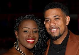 Northshore Food Bank supporters dress up to play