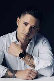 Kendra Middleton: Movies, TV, and Bio