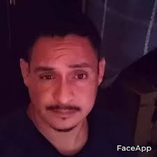 Aún me acuerdo cuando iba a iniciar mi transición y tenía mucho miedo ahora  5 años después puedo decir que me siento alegre y feliz por haber forjado a  la mujer que