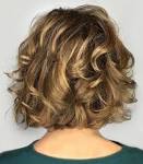 60 Most Delightful Short Wavy Hairstyles