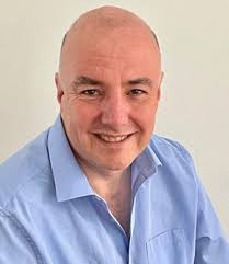 Stephen Cutts's Instagram, Twitter & Facebook