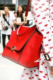 Stylekadin Adli Kullanicinin If I Loved To Shop Panosundaki Pin Canta Moda Trendleri Trendler