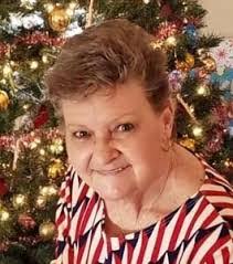 Michelle Caddell's Instagram, Twitter & Facebook