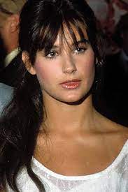 Creepy flashback video shows married demi moore, 19, snogging a. Zum 58 Geburtstag Demi Moores Tochter Teilen Private Einblicke