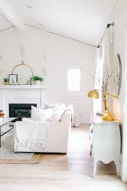 A beautifully designed bedroom can be a sanctuary that calms, grounds, and brings you back down to earth after a busy day. Boho Farmhouse Spring Decorating Ideas Modern Glam