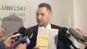 Do boga raz zwrócił się adam: Kim Jest Przemyslaw Czarnek Cytaty Z Kontrowersyjnych Wypowiedzi Kobieta