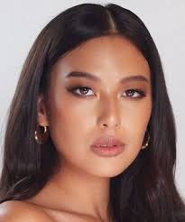 Michelle Dee (Michelle Dee)