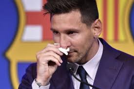 Lionel messi (34) organiseert zondag om 12u een persconferentie, drie dagen nadat bekend raakte dat de sterspeler na ruim 20 jaar vertrekt bij fc barcelona. Ciq1agvf9cxpnm