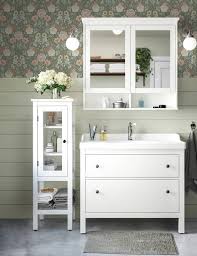 La salle de bain est un endroit où vous pouvez vous détendre après une longue journée de travail. Salle De Bain Ikea Les Plus Beaux Modeles Du Catalogue 2021