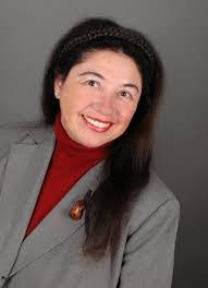 Anna Rohrig's Instagram, Twitter & Facebook