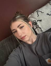 𝚂 𝚢 𝚍 𝚗 𝚎 𝚢 (@sm_chambers) • Instagram photos and videos