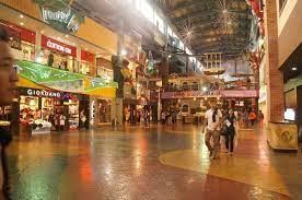It is specialized to offer shoppers selections of international premium brands outlets in a comfortable. Shopping Centre Picture Of First World Hotel Genting Highlands Tripadvisor