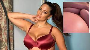 Ashley Graham: Plus-Size-Model zeigt sich nackt und wird dafür bewundert |  STERN.de