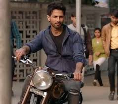 Pin By Md Shazman Anwar On Kabir Singh Royal Enfield Royal Enfield Bullet Old Models This is the entry level bike from royal enfield and the bullet 350 is one of the oldest bikes on sale in the country. royal enfield bullet